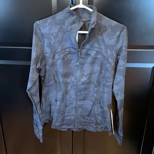 Women’s LuluLemon Define Jacket